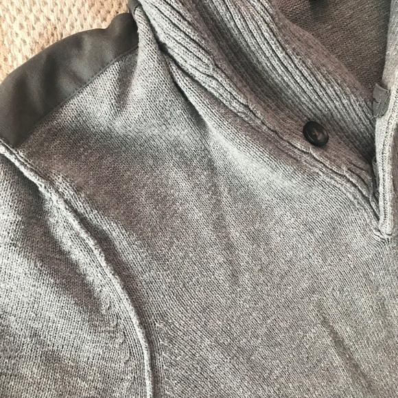 NWOT Banana Republic Light grey shawl collar sweater ✨ - Picture 3 of 4